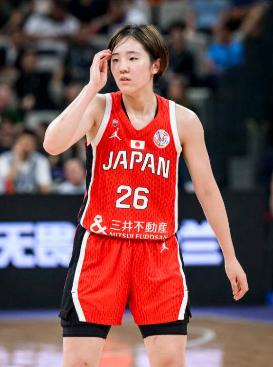 日本队表现抢眼，引人瞩目晋级