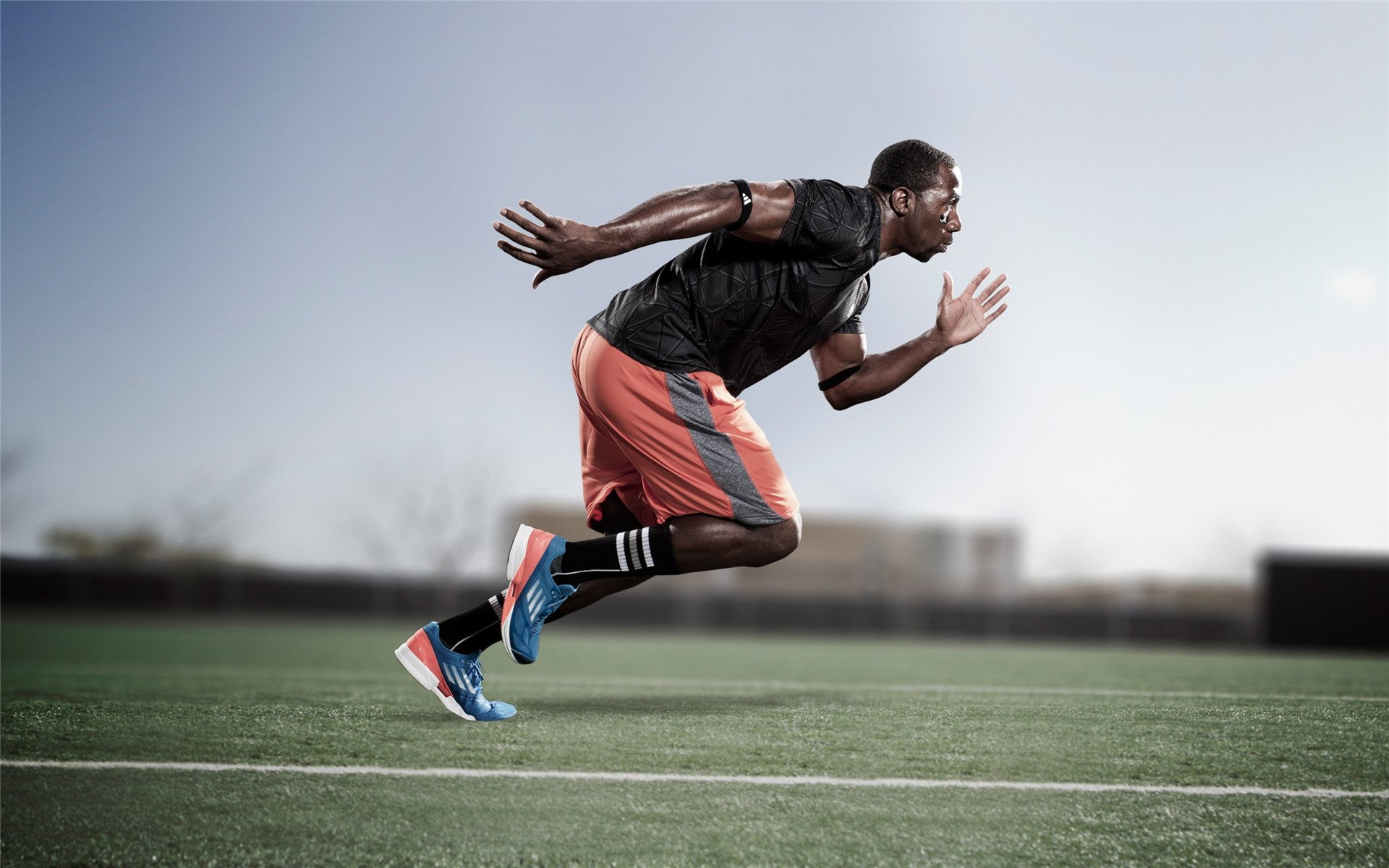 开云下载-诺坎普的双红记，哈弗茨三次刺穿宇宙，证明足球的唯一性真理