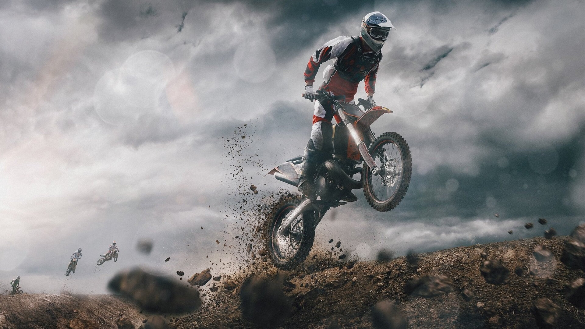 银绿狂潮中的银色独角戏，当阿斯顿马丁横扫一切，周冠宇如何扛起索伯的尊严