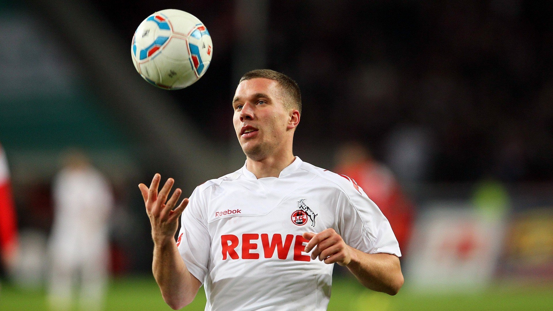 开云体育APP下载-零点四秒，德罗赞时刻，当个人英雄主义撕碎迈阿密的防守铁壁